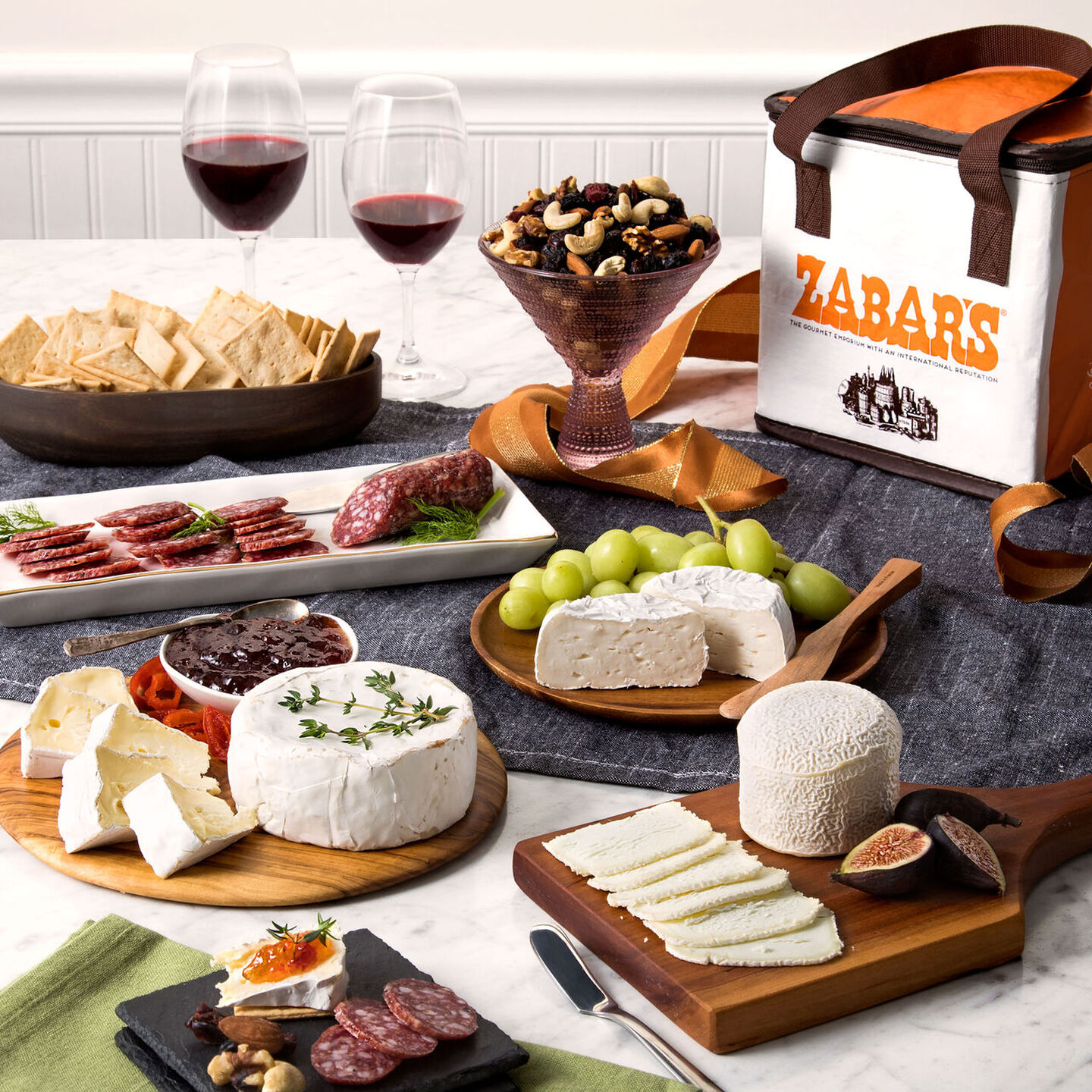 Definitive Cheese Experience Gift