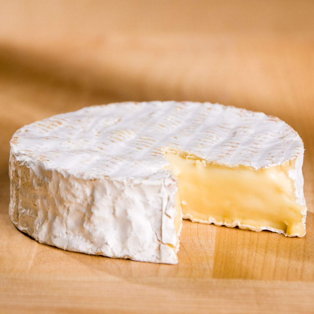 Camembert Calvados - 9oz  large